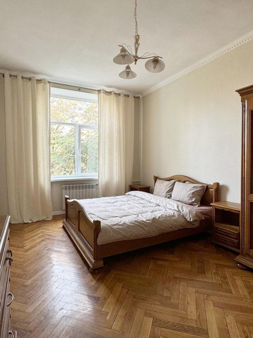 Ultra Central Nice Ap Chisinau Luaran gambar
